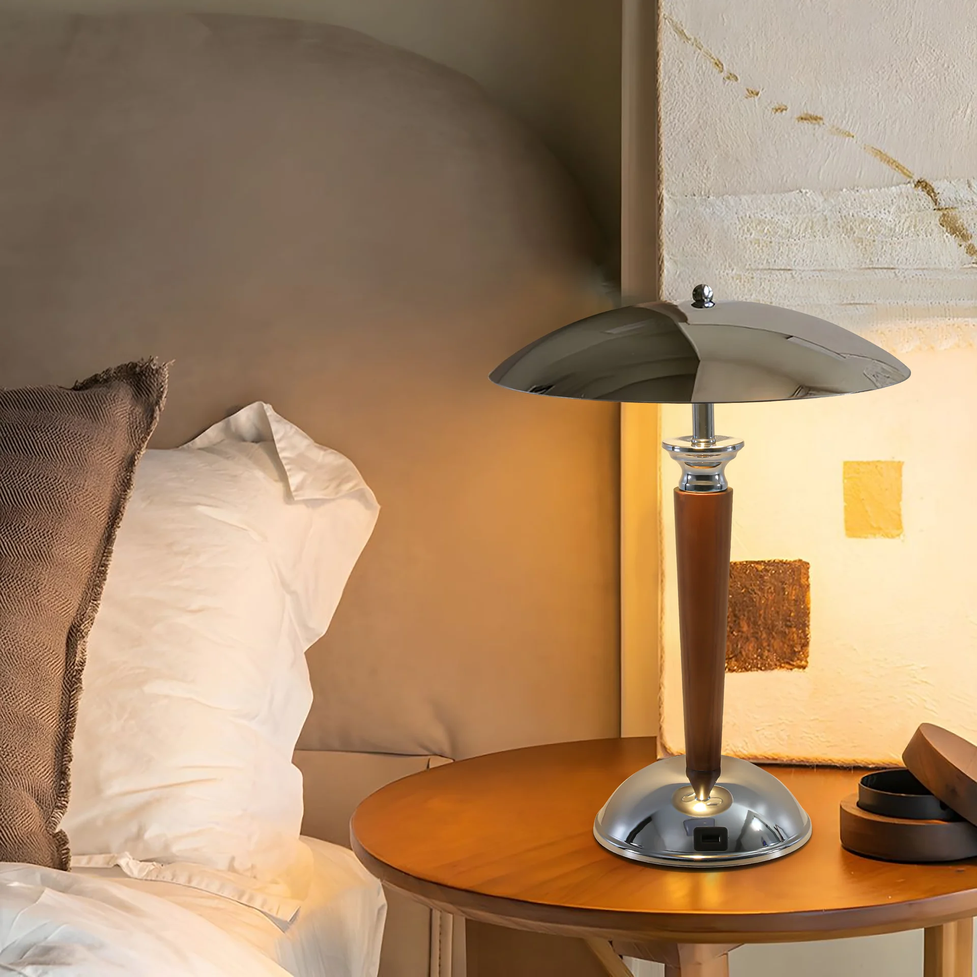 Mid Century Vintage Metal & Wood Table Lamp